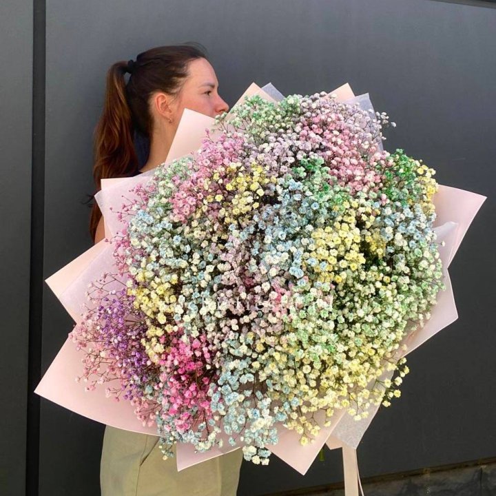 Пышный букет из гипсофил  в Нижнем Тагиле