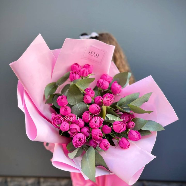 Пионовидные розы баблс в Нижнем Тагиле