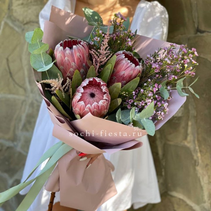 Букет из протеи "Клеопатра"  в Нижнем Тагиле