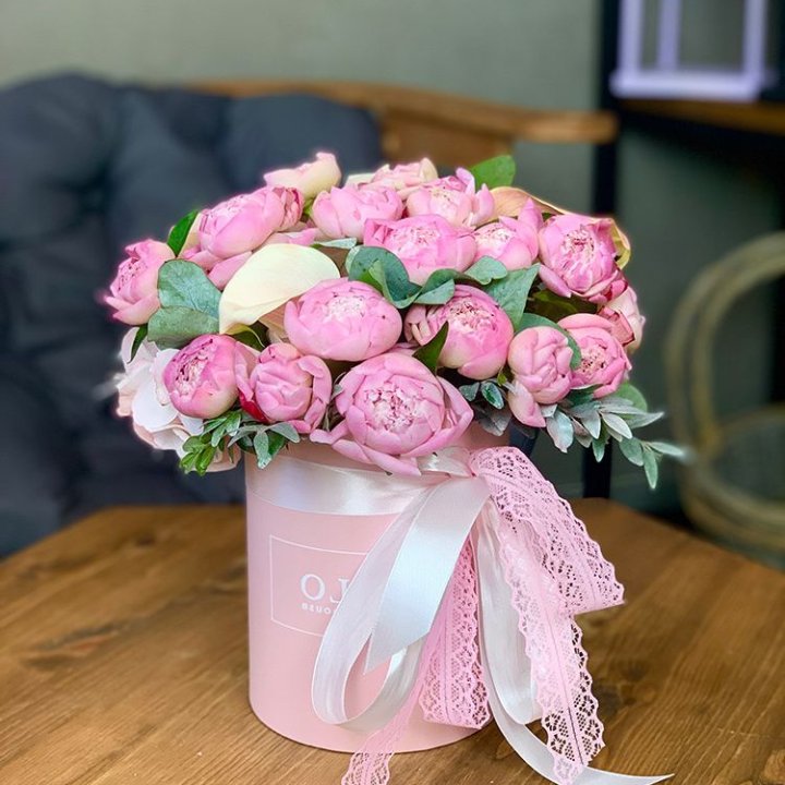 Композиция с пионами №1 в Нижнем Тагиле