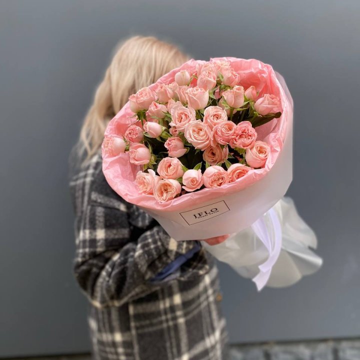 11 роз бомбастик в Нижнем Тагиле