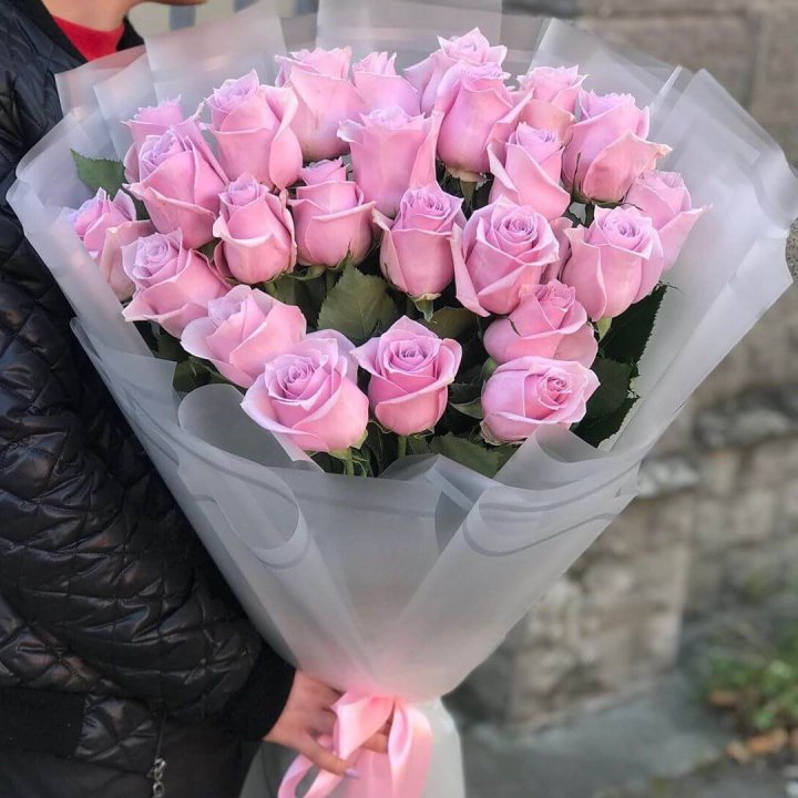 25 высоких розовых роз в Нижнем Тагиле
