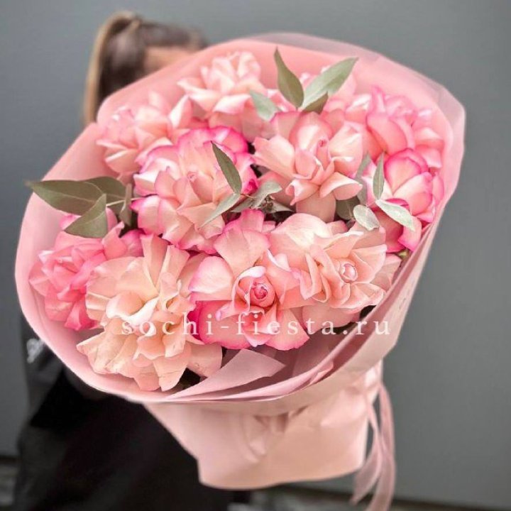 Нежно- розовые французские розы Венди в Нижнем Тагиле