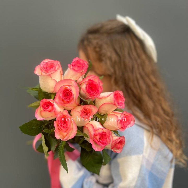 11 роз "Джумилия" в Нижнем Тагиле