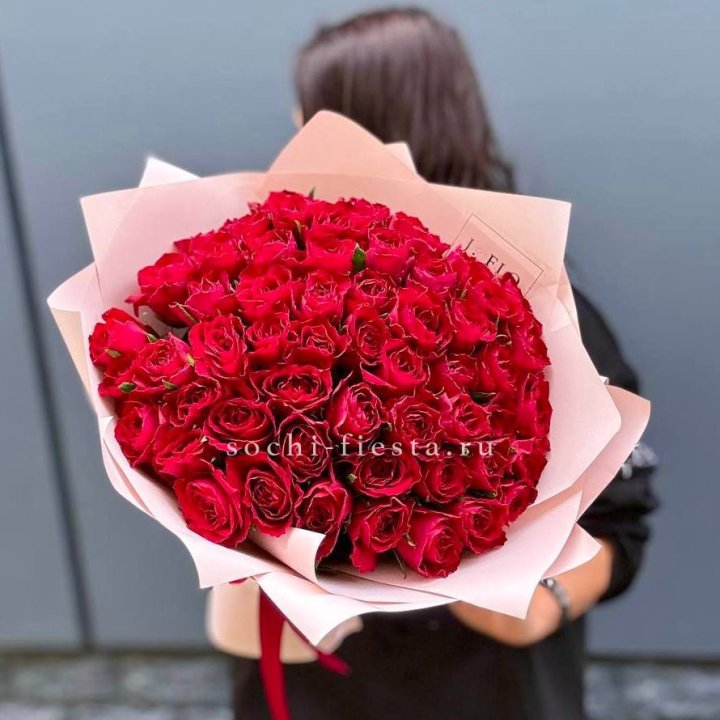55 кенийских роз в Нижнем Тагиле