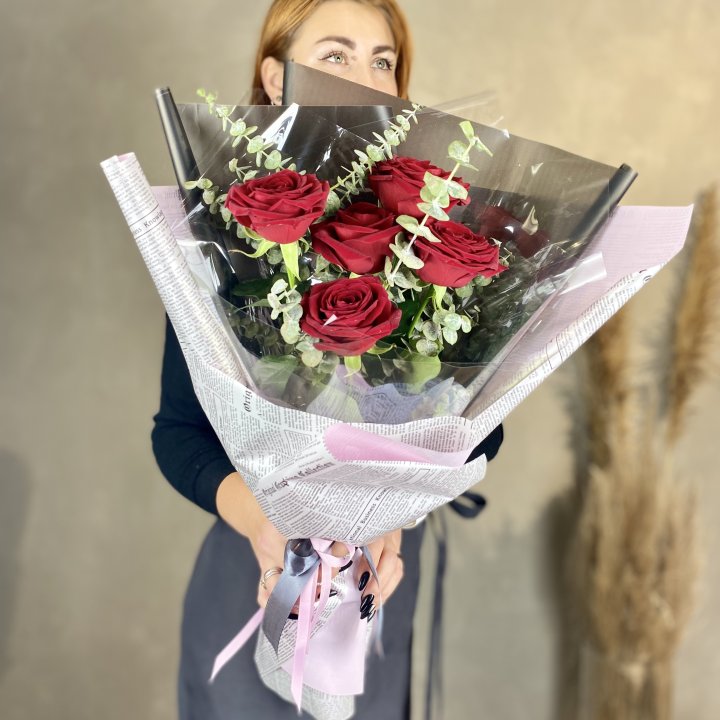 5 красных роз в Нижнем Тагиле