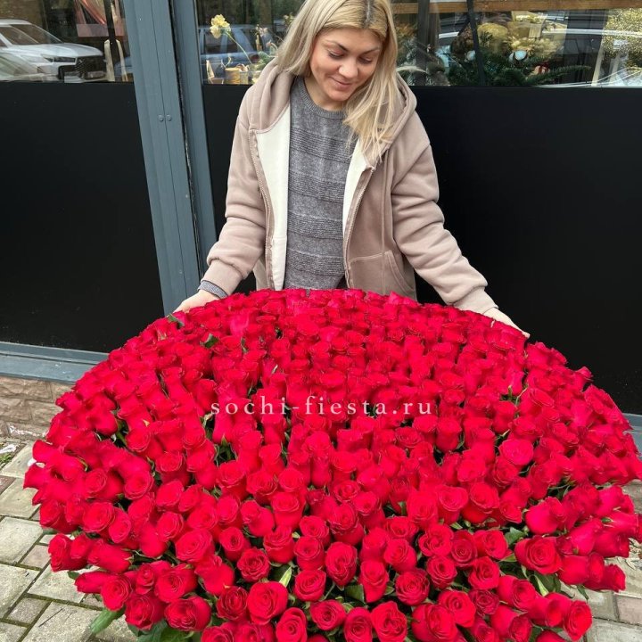 501 красная роза в корзине в Нижнем Тагиле