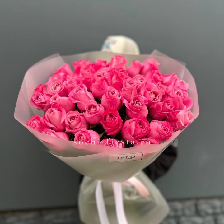 Роза малиновая в Нижнем Тагиле