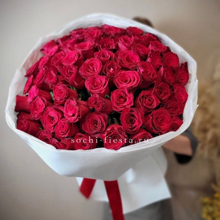 65 красных роз вайт в Нижнем Тагиле