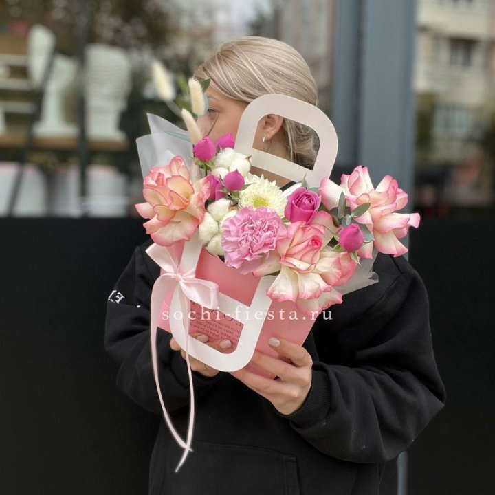 Сумочка "Мир" в Нижнем Тагиле