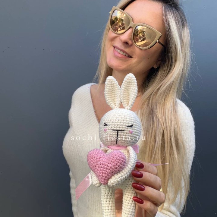 Зайка с сердцем ручной работы в Нижнем Тагиле