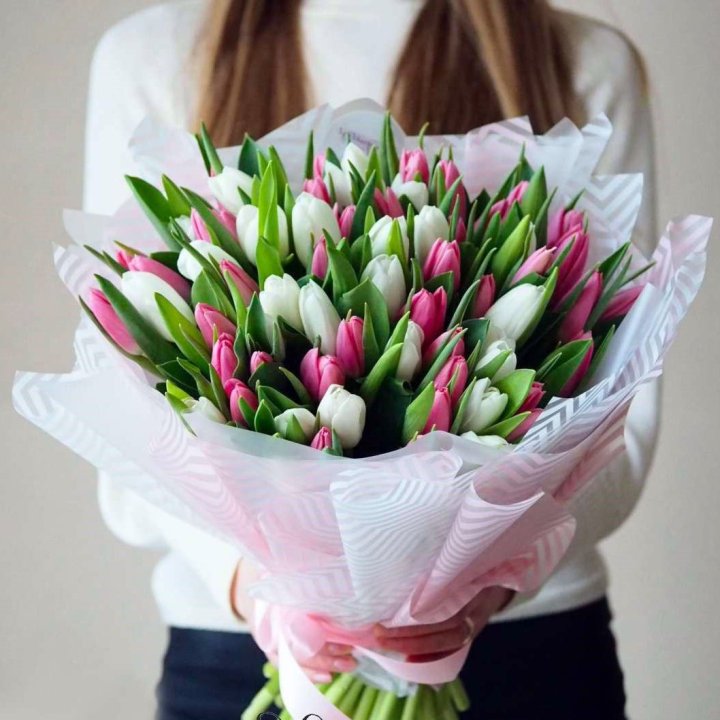 Букет тюльпанов "Лолита" в Нижнем Тагиле