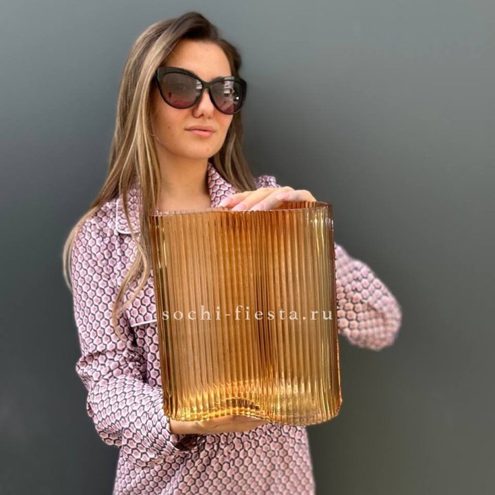 Стеклянная ваза №7 в Нижнем Тагиле