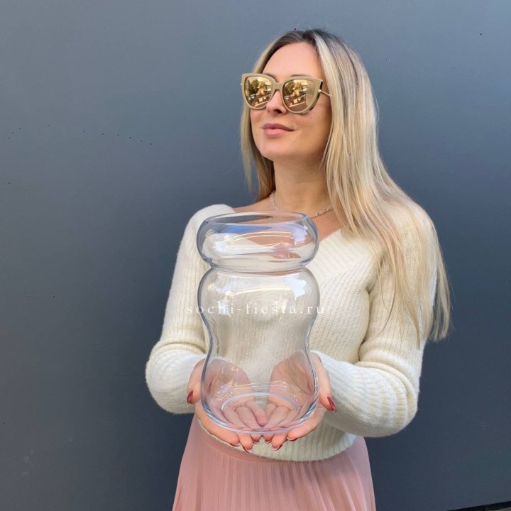 Стеклянная ваза №1 в Нижнем Тагиле